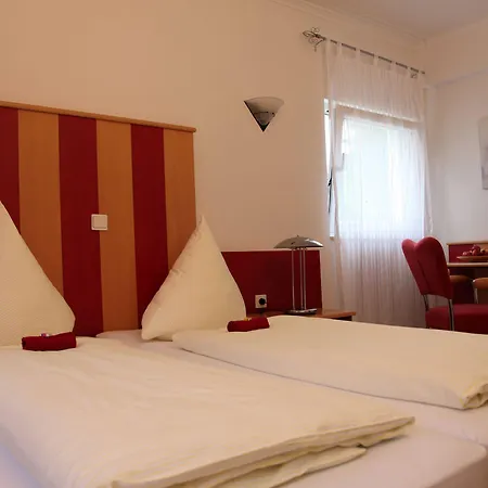 Casa 3* Ντίσελντορφ