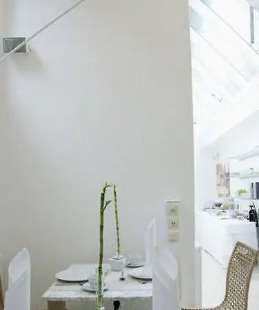 Casa ホテル デュッセルドルフ